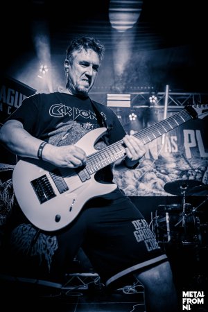 Man as Plague Blauw small-13.JPG